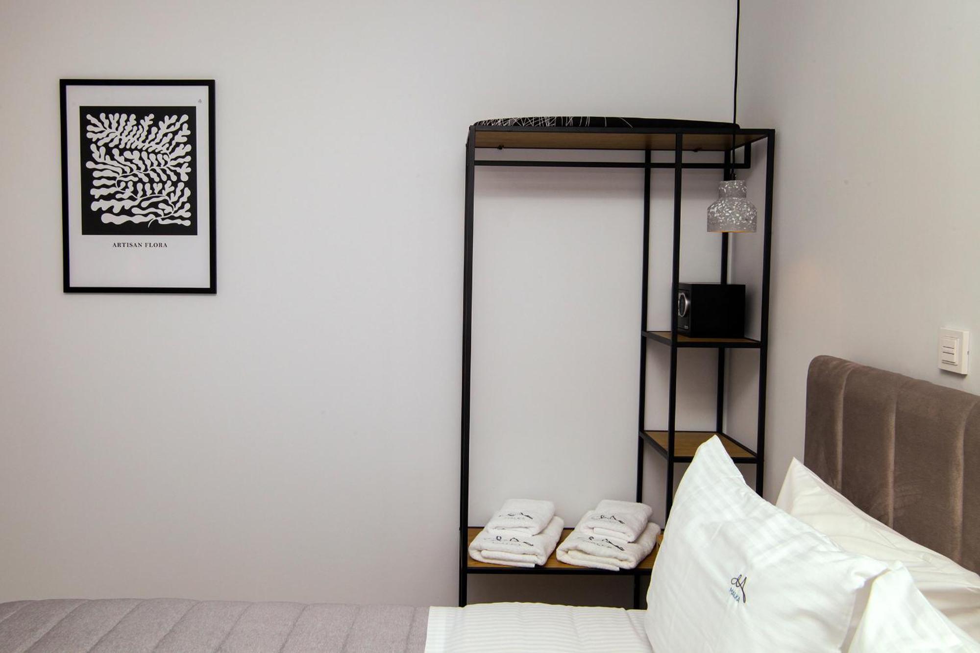 Malka Premium Chaniotis