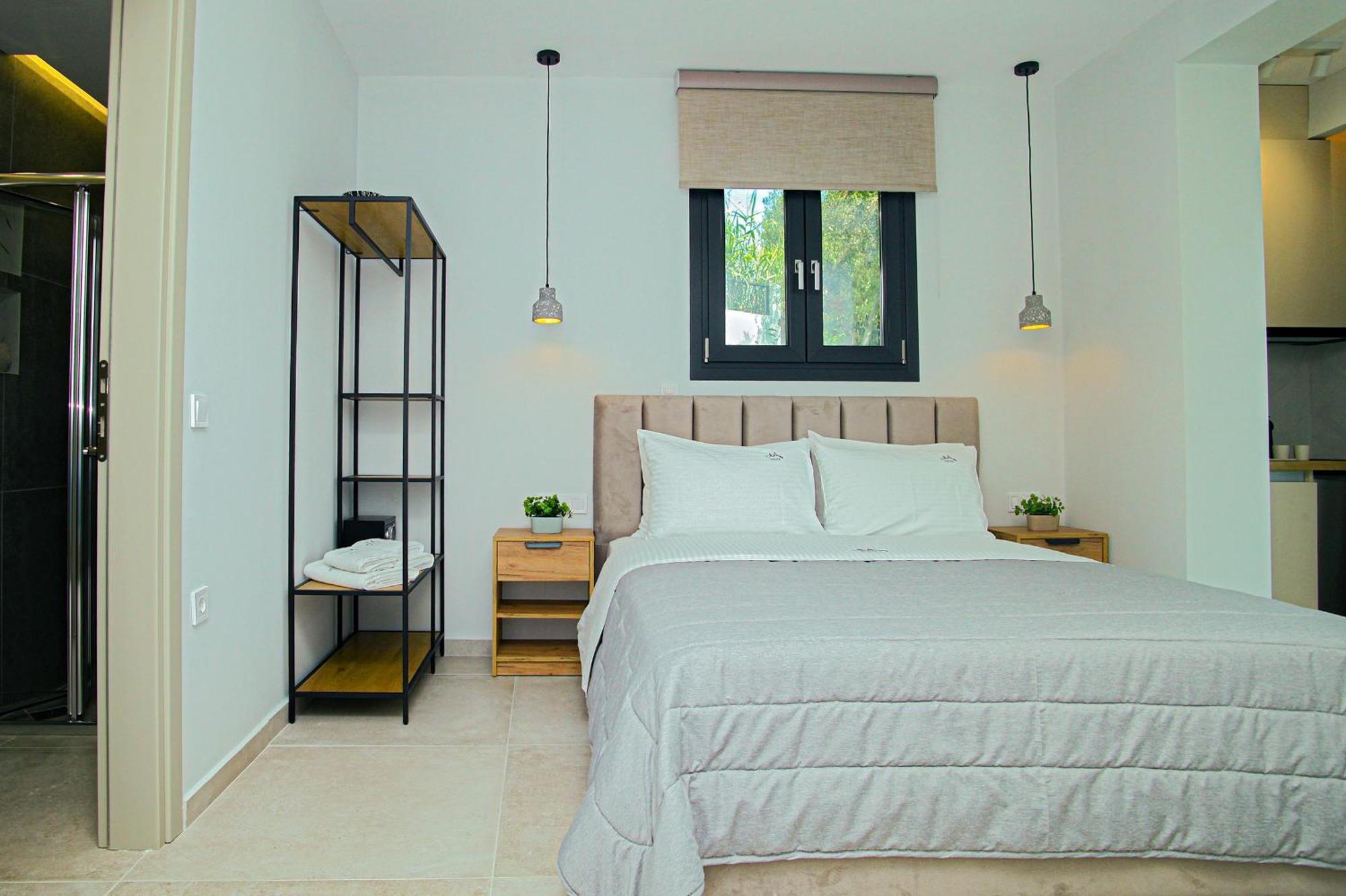 Malka Premium Chaniotis