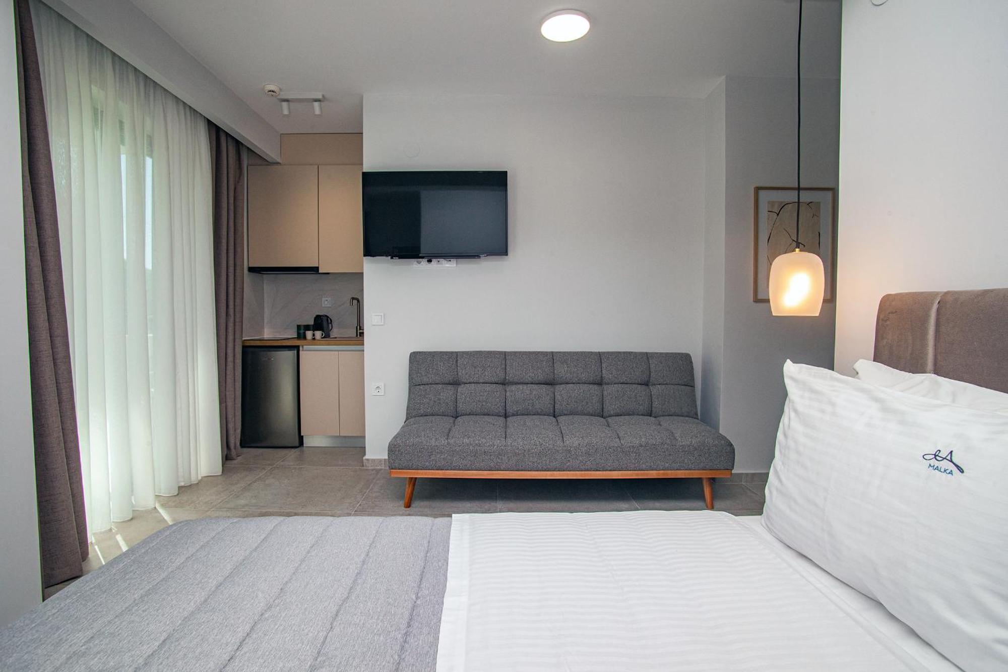 Malka Premium Chaniotis