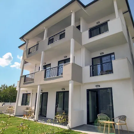 Malka Premium Chanioti Exterior photo